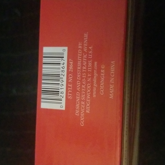 Godibger Shannon Crystal Lead Crystal Peppermint Candy Dish; Red & White;  NWOT - Picture 4 of 6